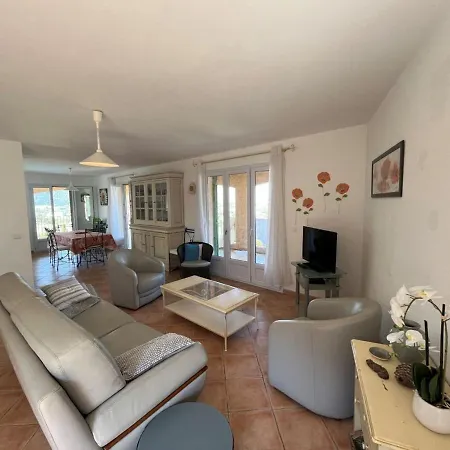 Superb With Sea View And Private Pool Villa Monticello